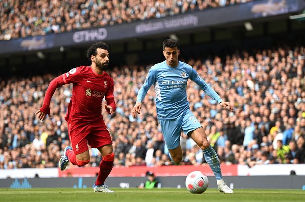 Ngoại hạng Anh có mật độ thi đấu rất khủng khiếp hơn nhiều so với các giải đấu khác