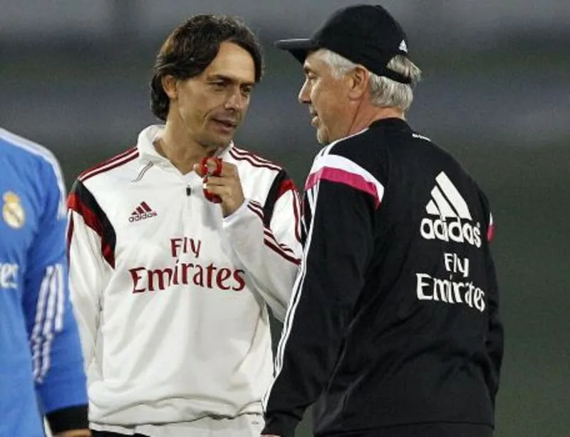 Carlo Ancelotti tạo nên AC Milan cân bằng, giàu kỹ thuật và thành công rực rỡ tại Champions League.