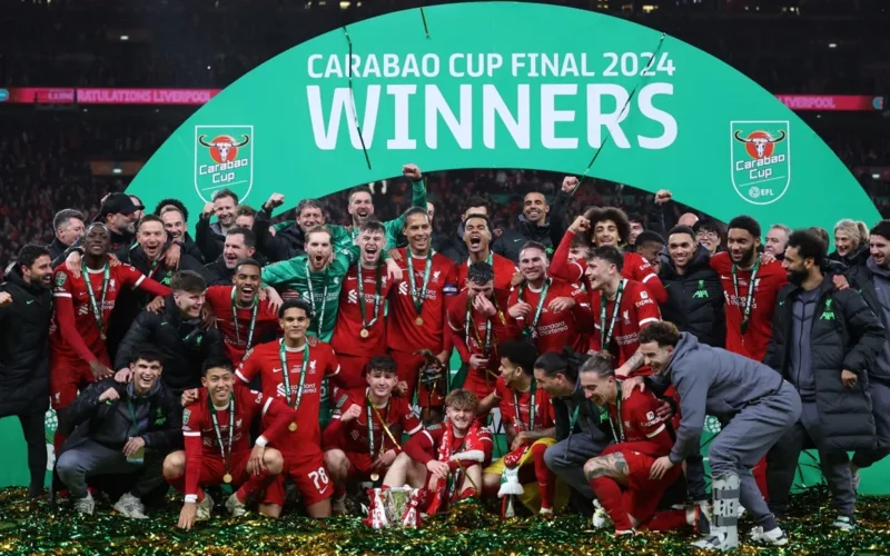Liverpool, Manchester City và nhiều ông lớn khác đã góp phần tạo nên lịch sử giàu thành tích của Cúp Liên Đoàn Anh.