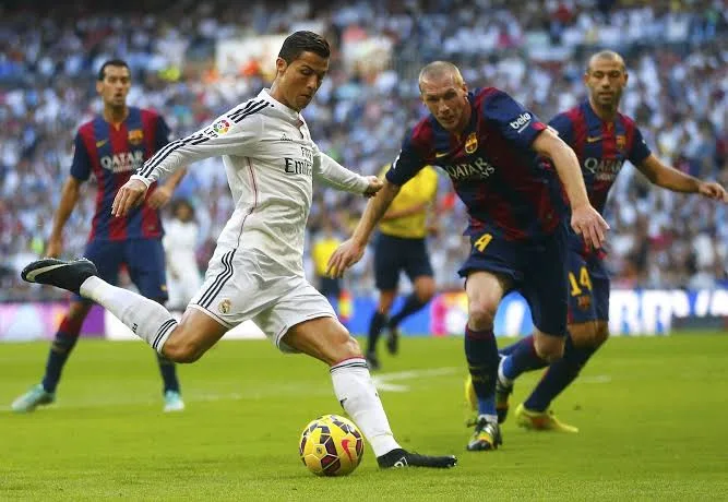 Câu lạc bộ Real Madrid ở nước nào